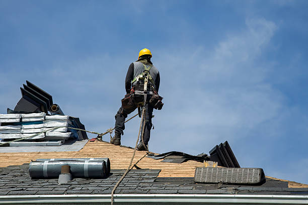 Professional Gutter Installation technician working in Mount Sterling, OH
